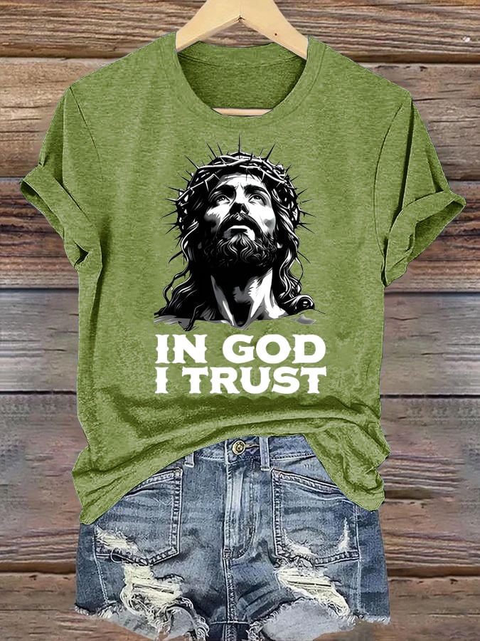 Women's In God I Trust Christian T-Shirt, Retro Jesus Portrait Graphic Tee, Faith Based Religious Shirt