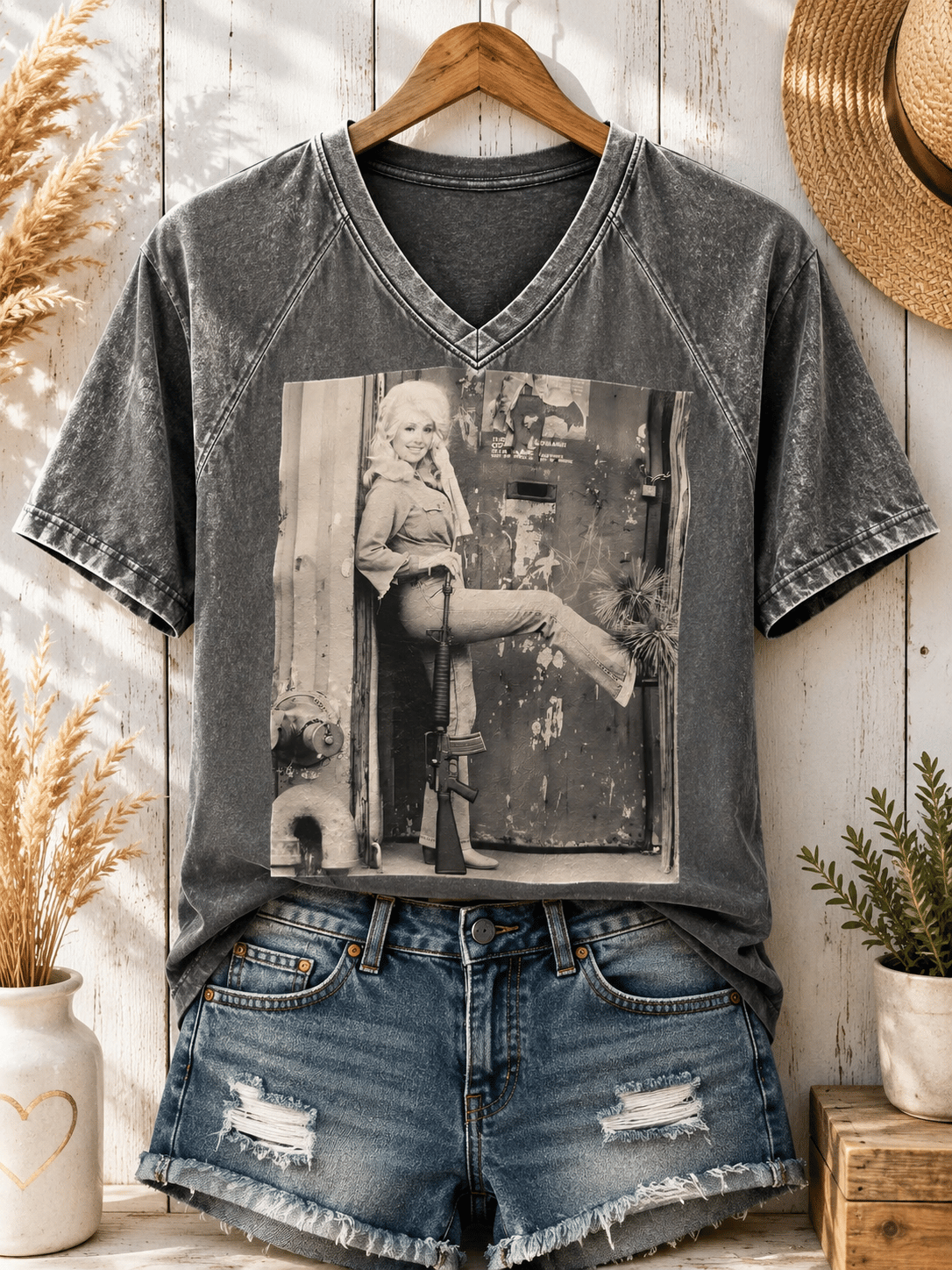 Limited Edition 2026_๐Dolly Parton ๐๐ซถ๐ปโคโ๐ฉน๐โ ๐ - Unisex T-Shirt
