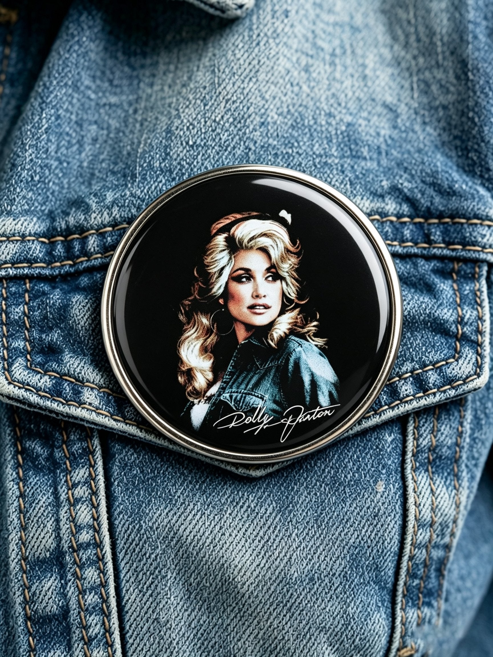 Unisex Retro Rip Dolly Parton Pin-Back Button
