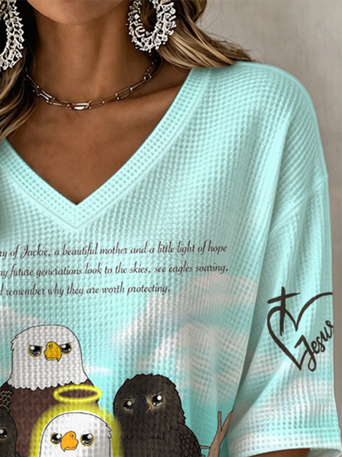 V-Neck Retro In Loving Memory Of Jackie, A Beautiful Mother And A Little Light Of Hope For Her Kind. May Future Generations Look To The Skies, See Eagles Soaring, And Remember Why They Are Worth Protecting. Watercolor Painting Print T-Shirt