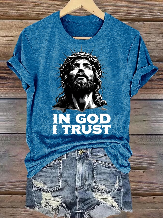 Women's In God I Trust Christian T-Shirt, Retro Jesus Portrait Graphic Tee, Faith Based Religious Shirt