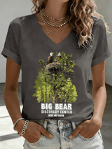 V-Neck Retro Big Bear Discovery Center Jackie And Shadow Print T-Shirt