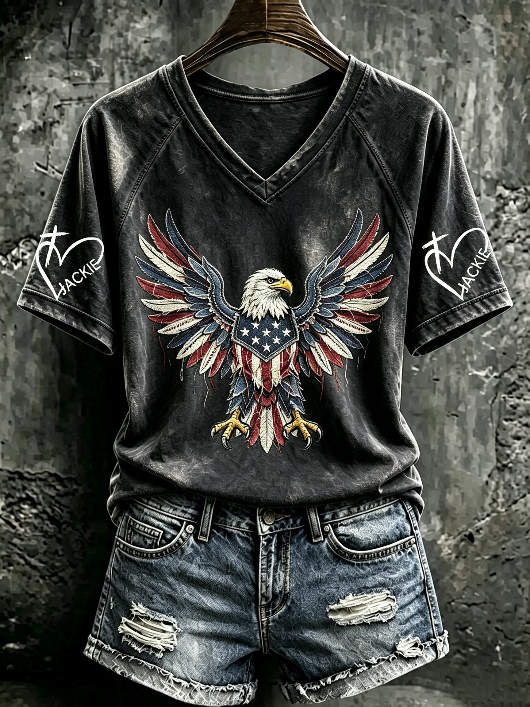 Women's V Neck Retro Fly Free Jackie Print T-Shirt