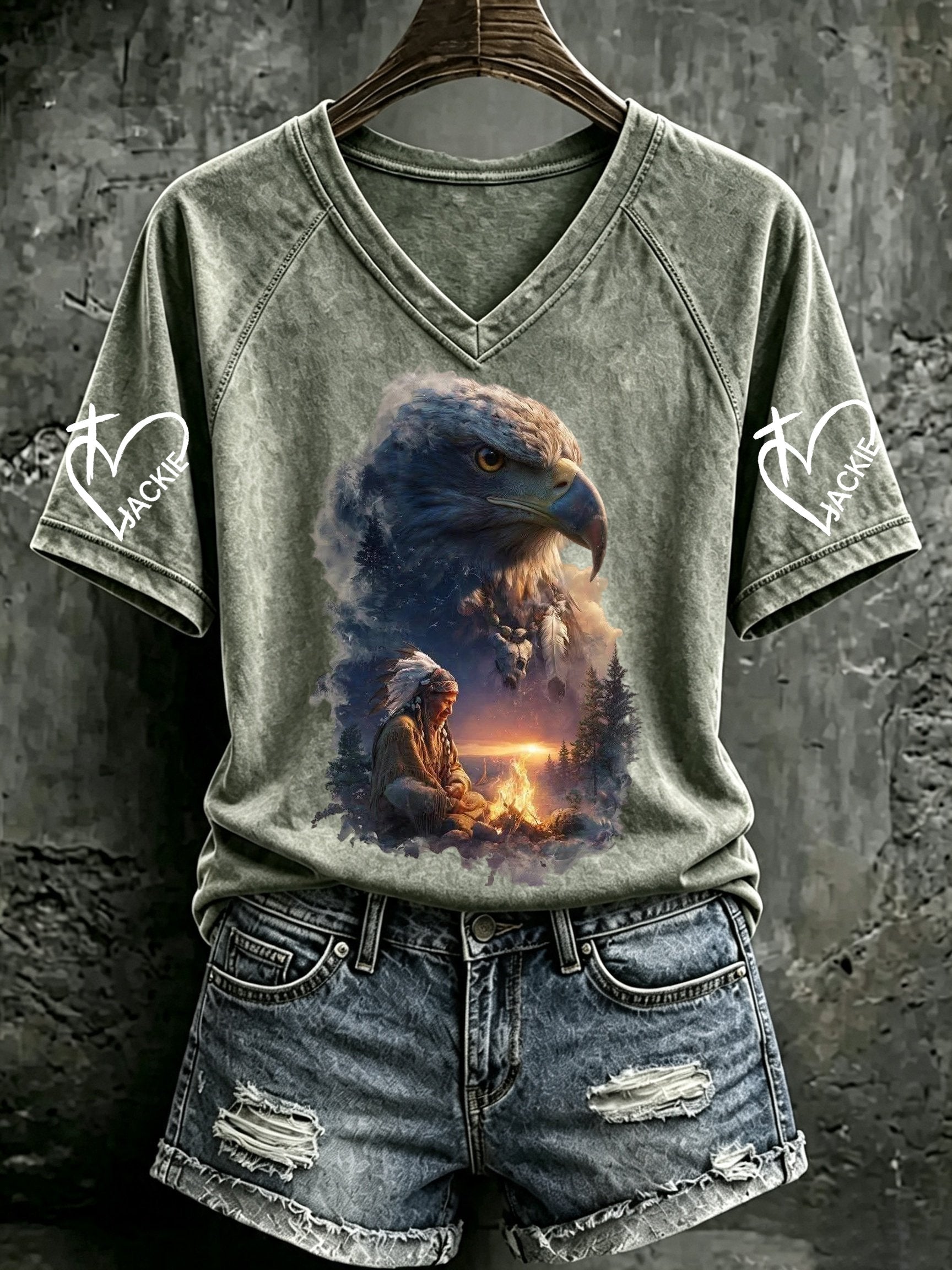 Women's Retro Fly Free Jackie Print V Neck T-Shirt
