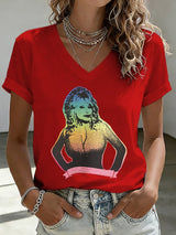 V-Neck Retro Dolly Queen Of Country Print T-Shirt