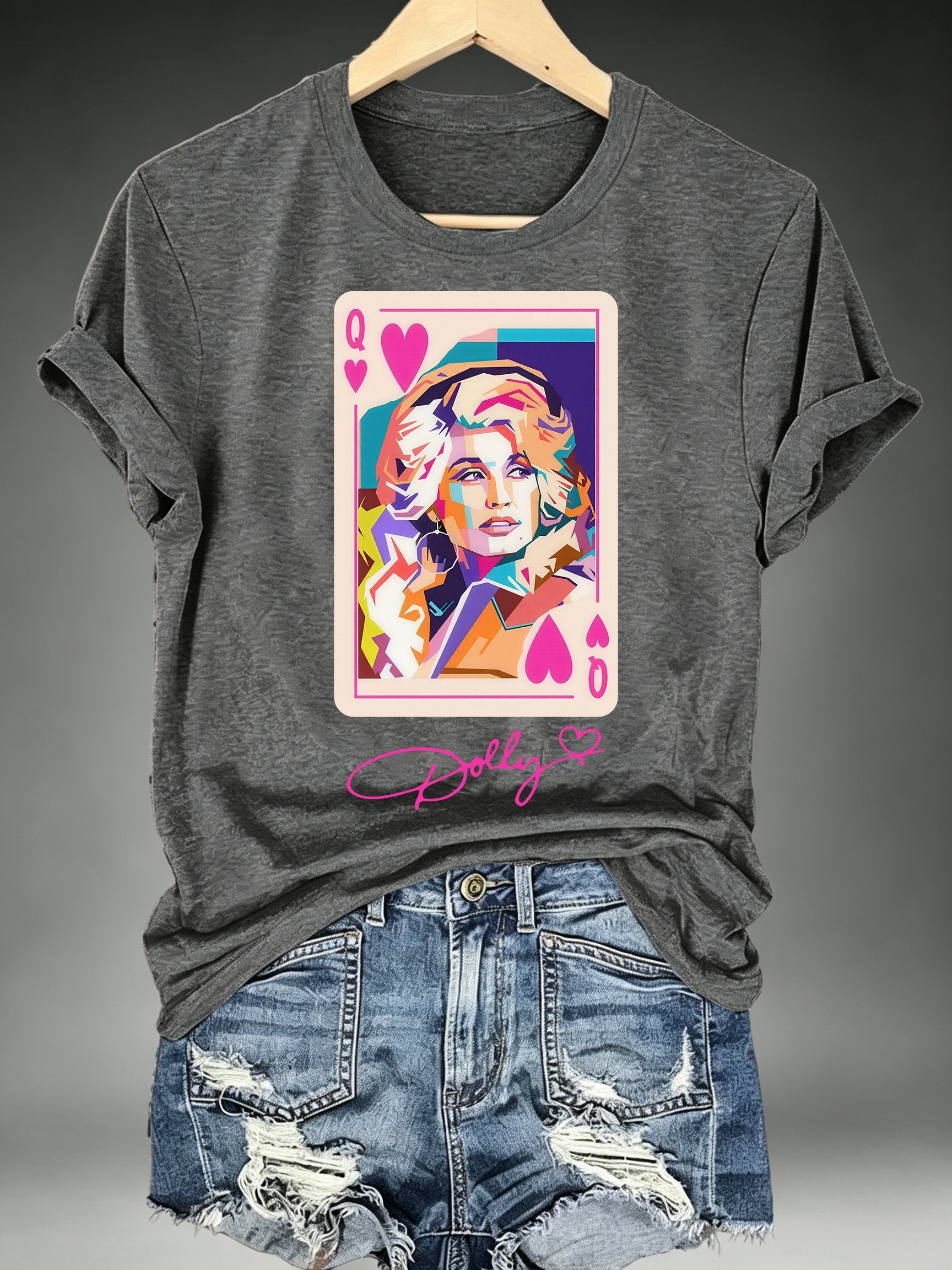Women's Queen of Hearts Shirt Country Music Graphic Print T-Shirt