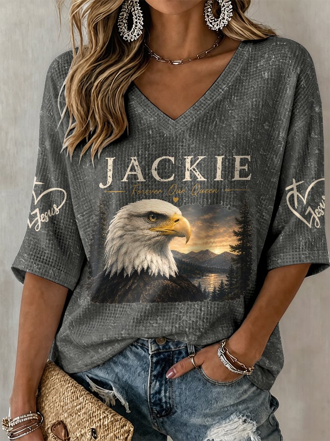 V-Neck Retro Jackie Forever Our Queen Print T-Shirt